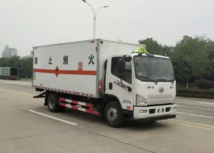 潍城爆破器材运输车可以上高速吗？